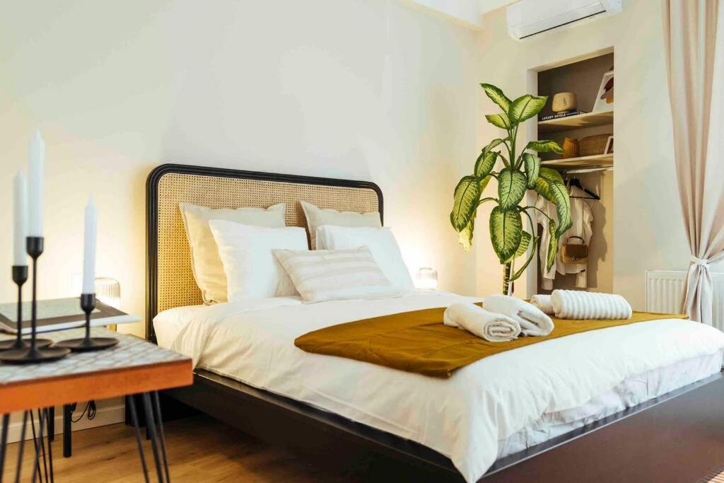 Stunning Views - Top Location - Netflix + Balcony Bukareszt Zewnętrze zdjęcie