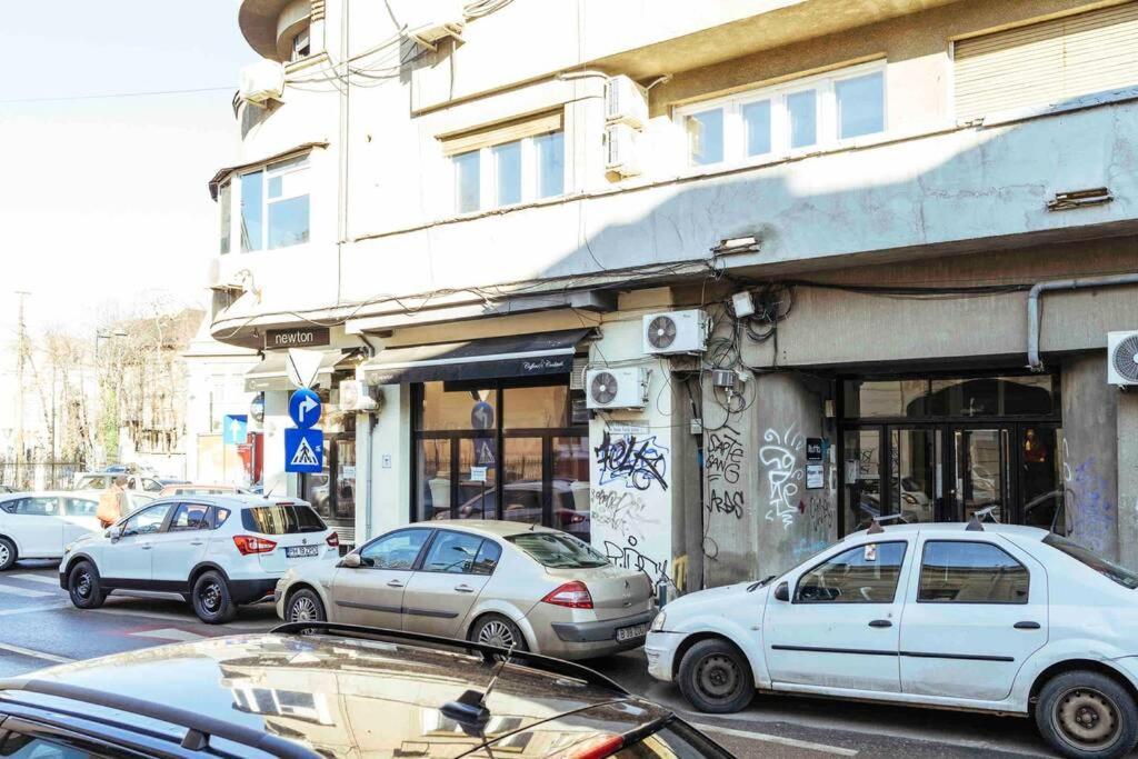 Stunning Views - Top Location - Netflix + Balcony Bukareszt Zewnętrze zdjęcie