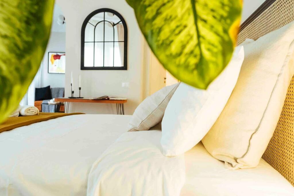 Stunning Views - Top Location - Netflix + Balcony Bukareszt Zewnętrze zdjęcie